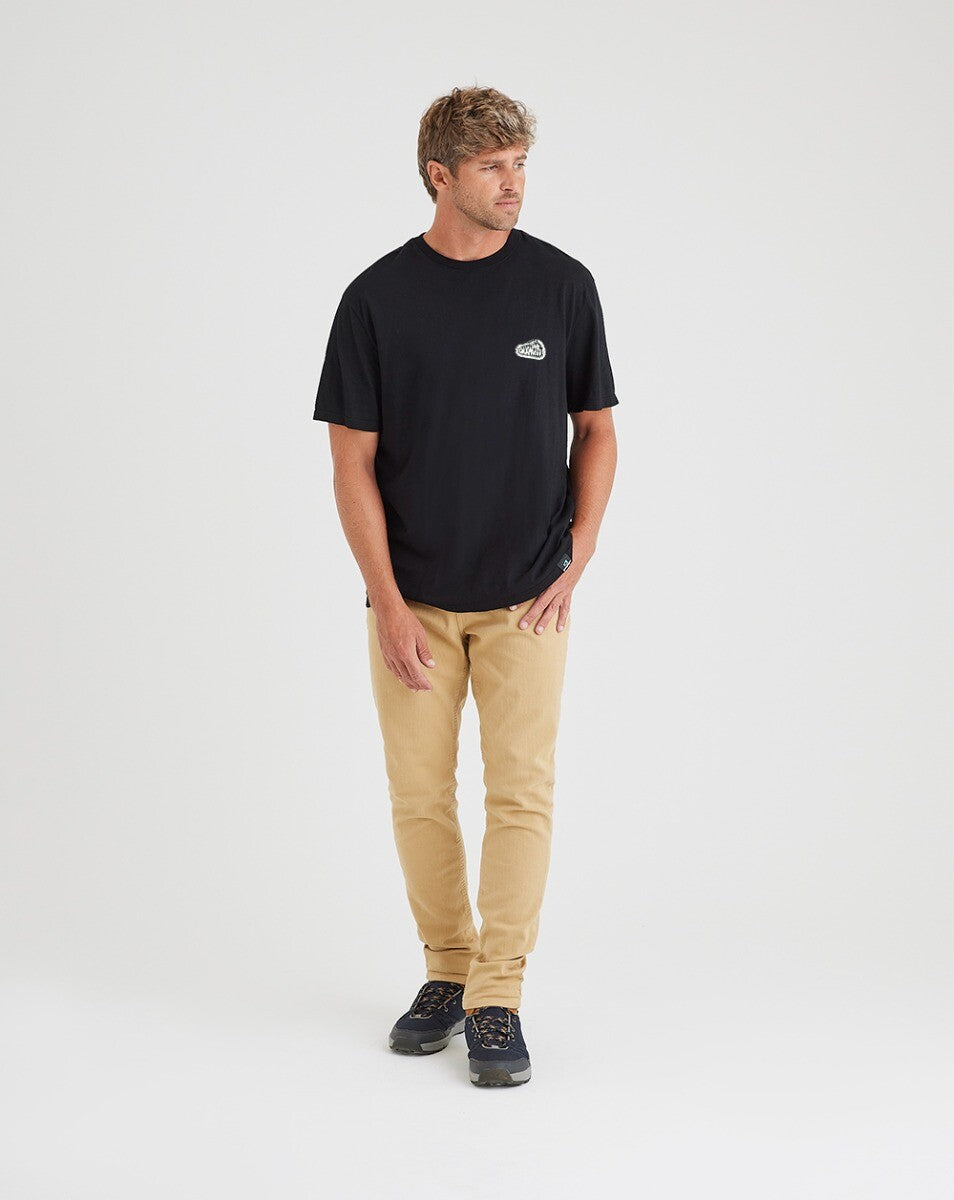 Camiseta Mosquetão - Preta