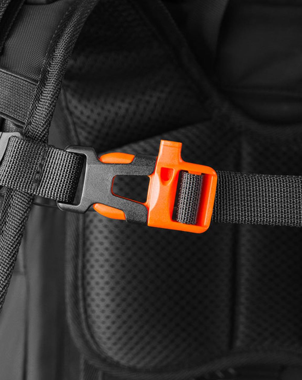 Mochila Charger 50L - Preta