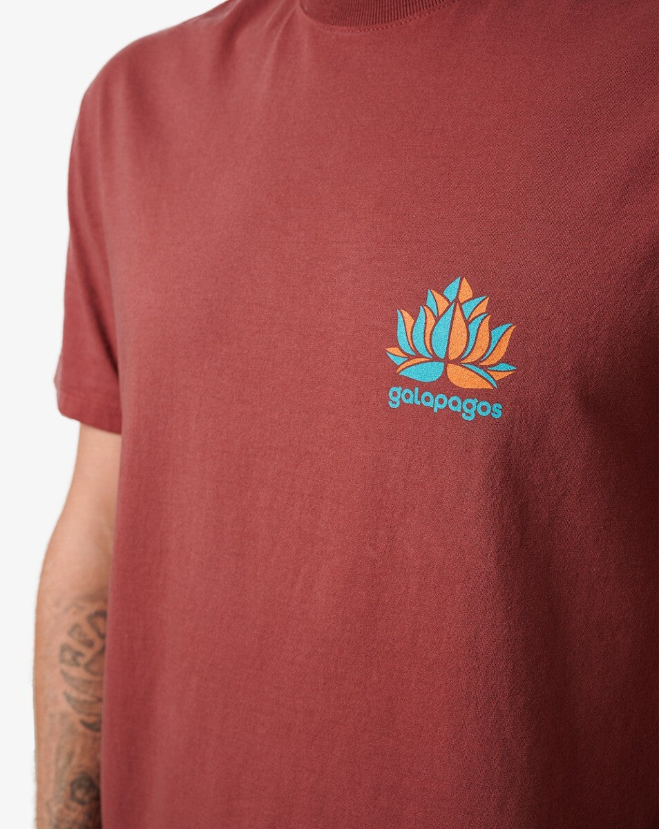 Camiseta All Gender Namastê - Marrom