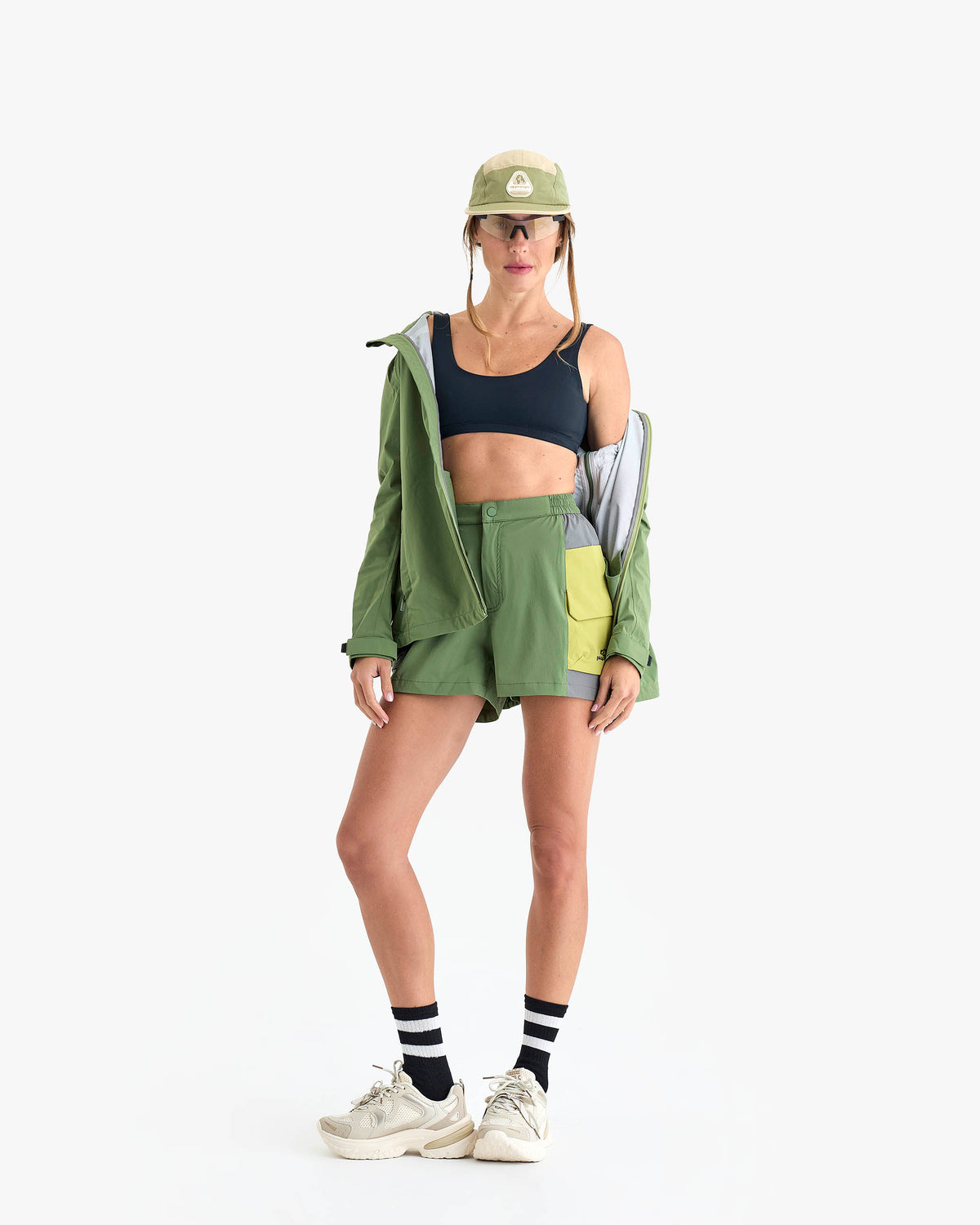 Shorts Raven Feminino - Verde e Cinza