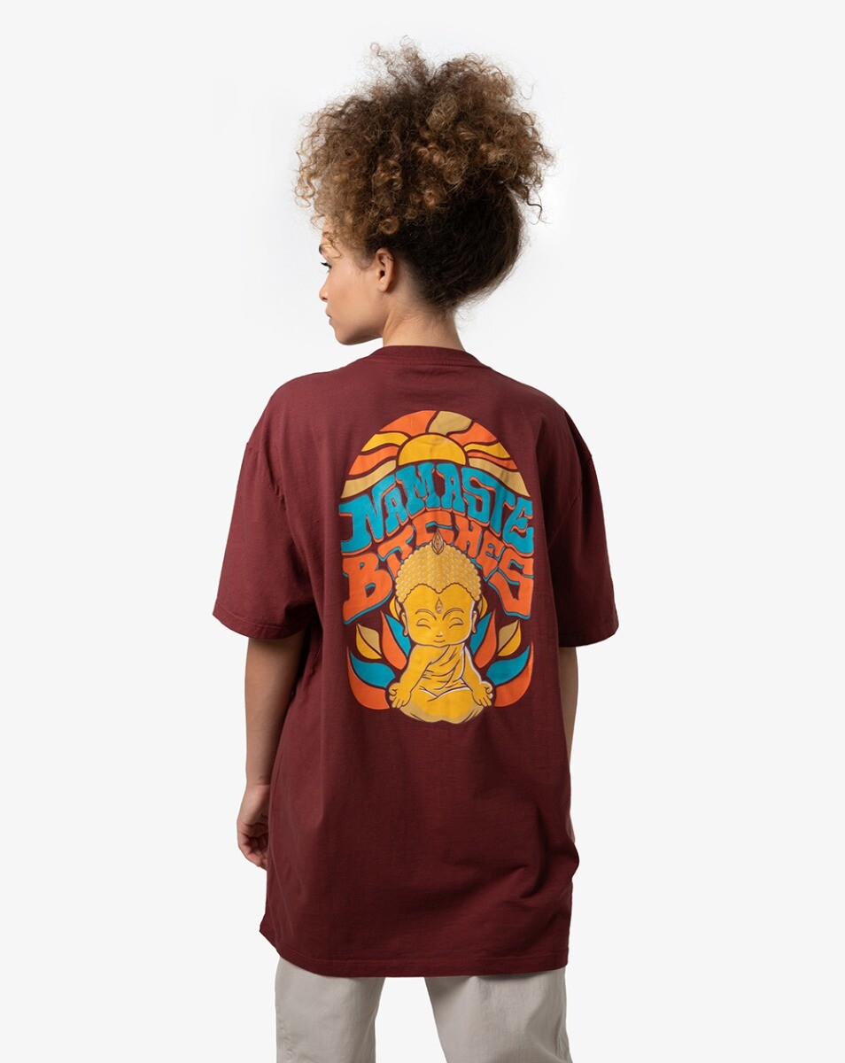 Camiseta All Gender Namastê - Marrom