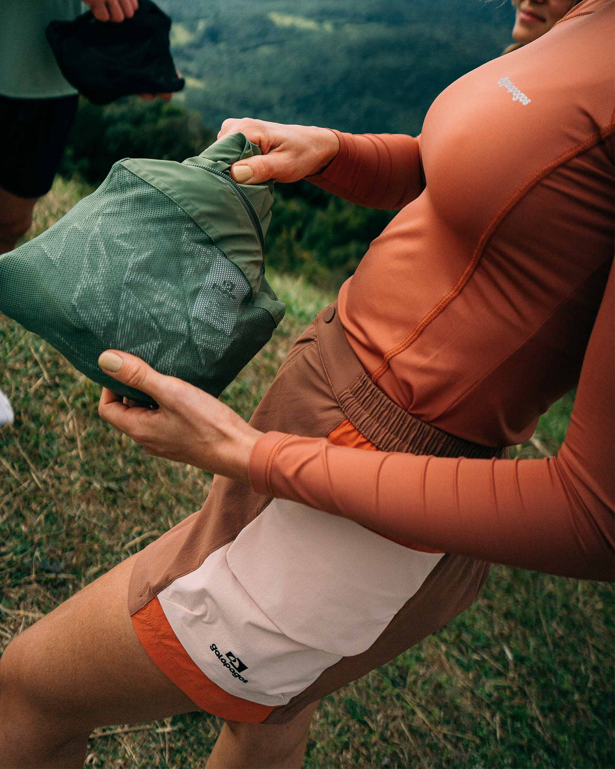 Shorts Raven Feminino - Terracota