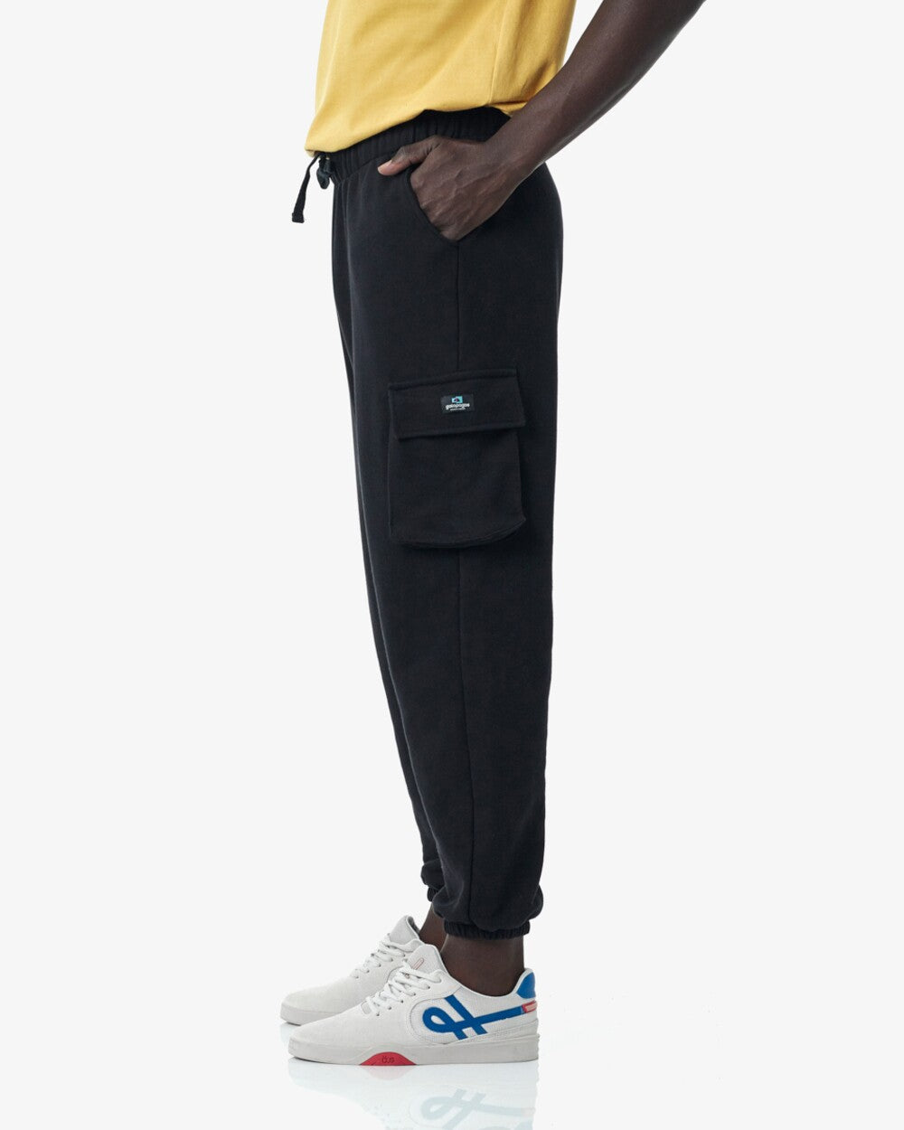 Calça de Moletom Cargo All Gender Crowd - Preto