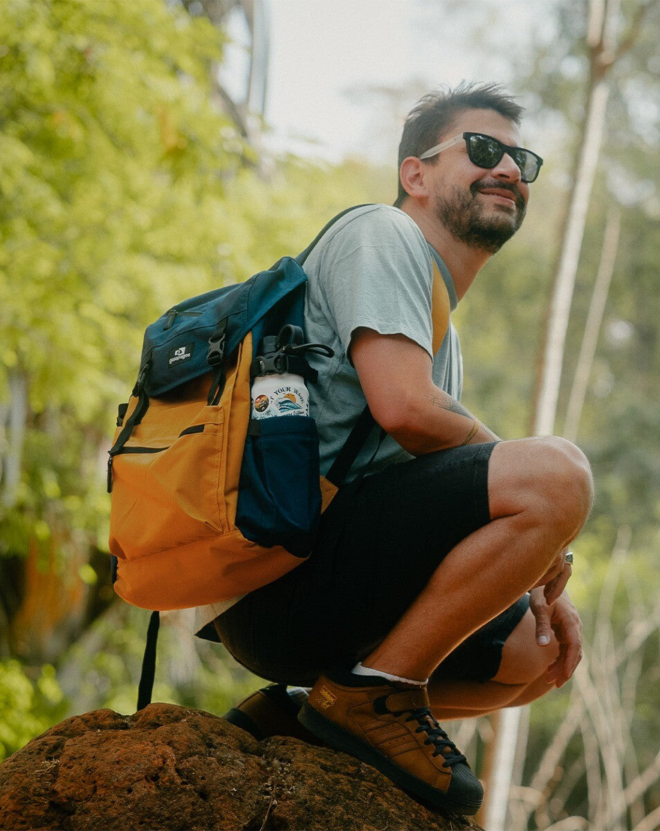 Mochila Pelican 2.0 30L - Amarelo e Azul Marinho