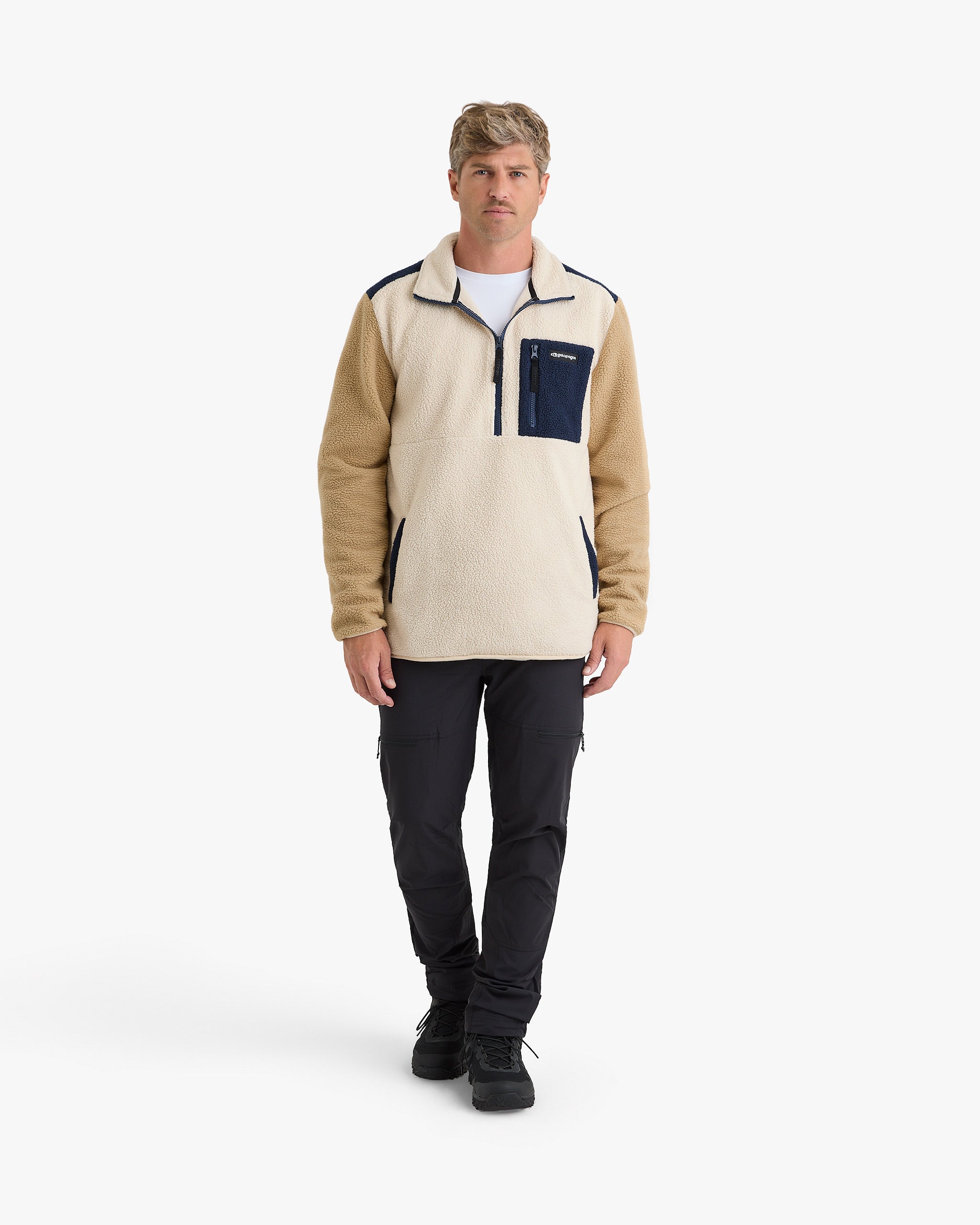 Blusão Fleece Sherpa All Gender - Off White e Cáqui