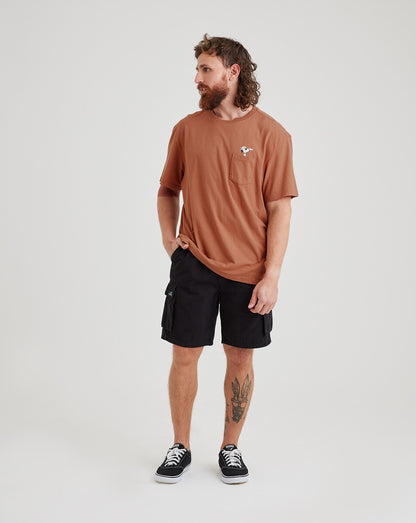 Camiseta Snoopy Hike It - Marrom
