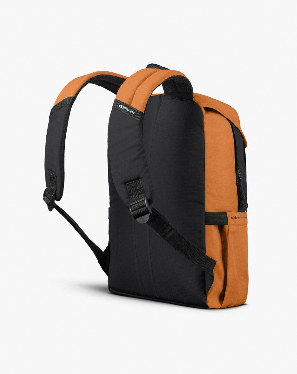 Mochila Gaivota 15L - Preto e Caramelo