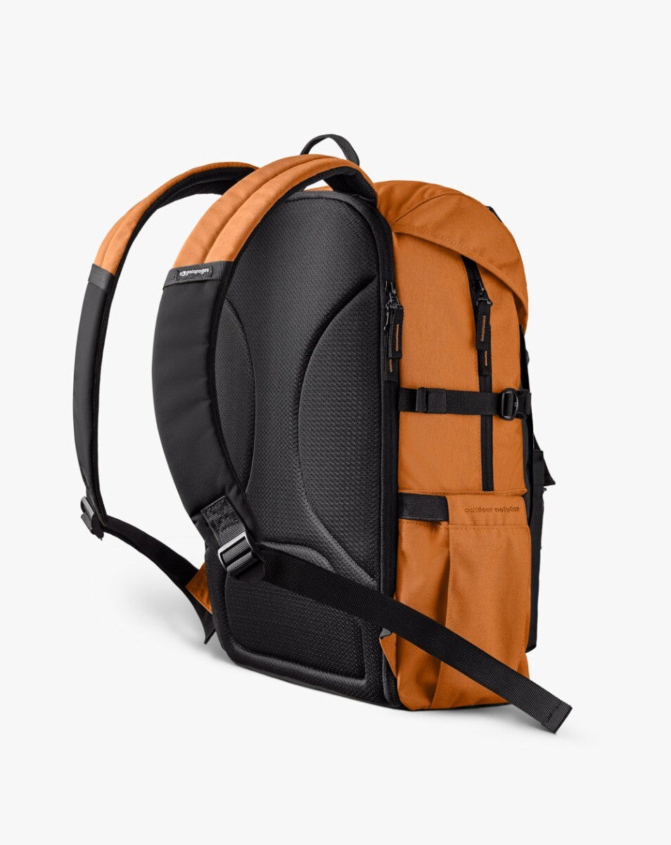 Mochila Pelican 2.0 30L - Preto e Caramelo