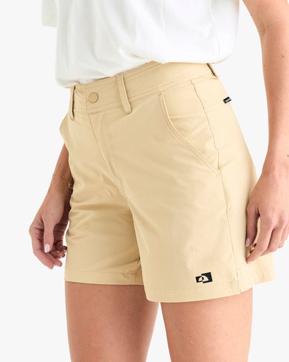 Shorts Finch Feminino - Cáqui