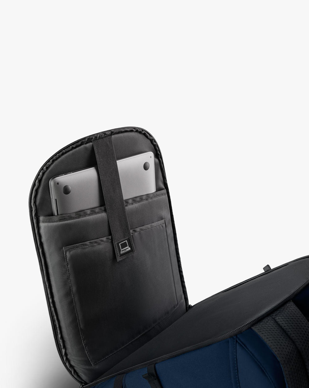 Mochila Pelican 30L - Amarela e Azul Marinho