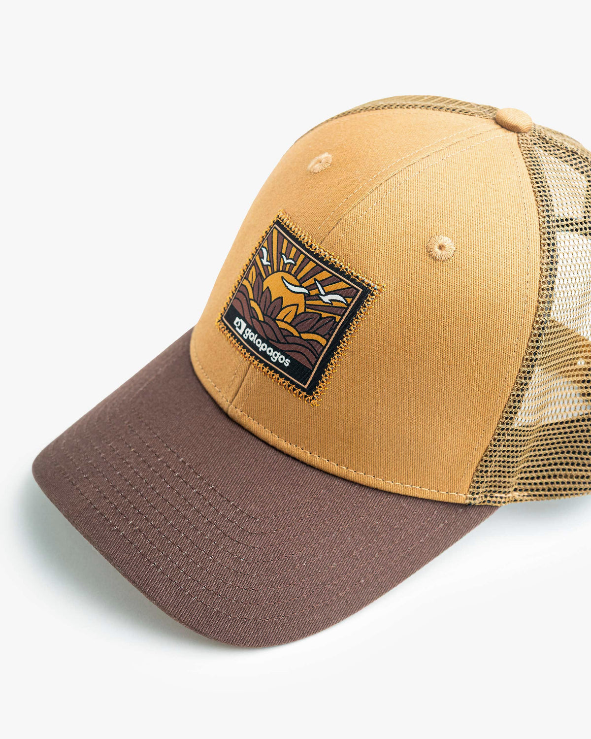 Boné Trucker Camp - Ocre e Marrom