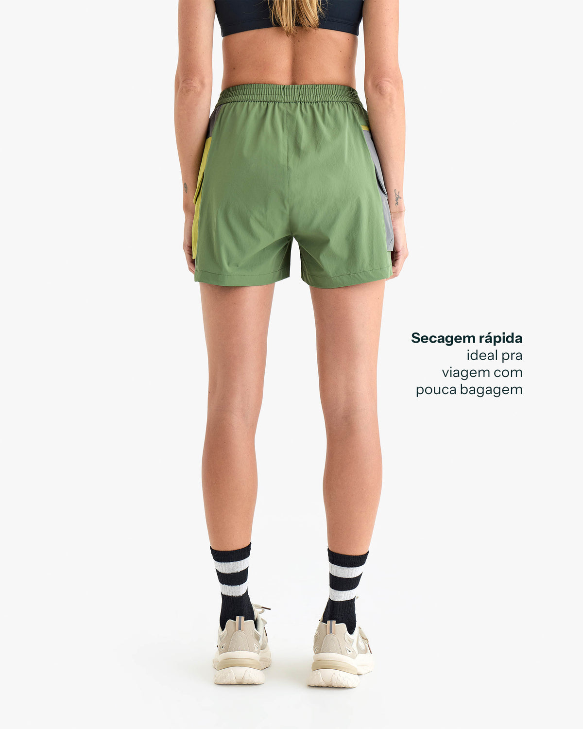 Shorts Raven Feminino - Verde e Cinza