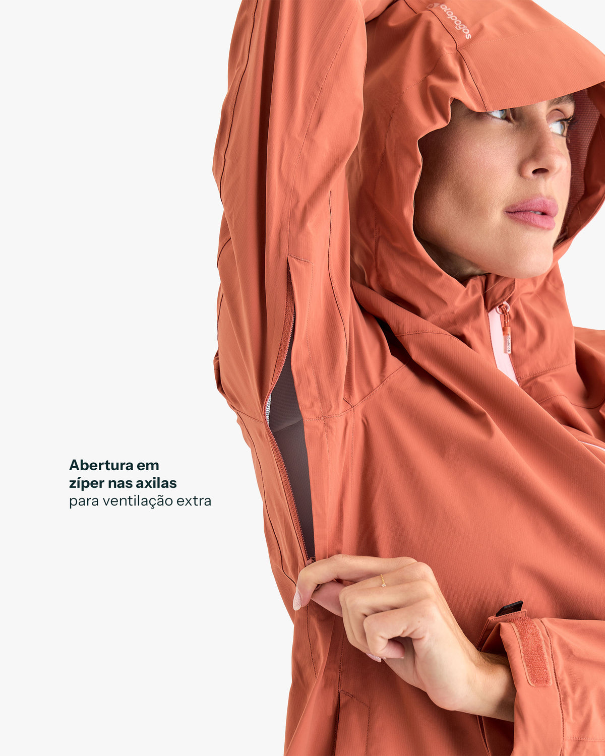 Jaqueta Impermeável Darwin Light Freeze Feminina - Terracota