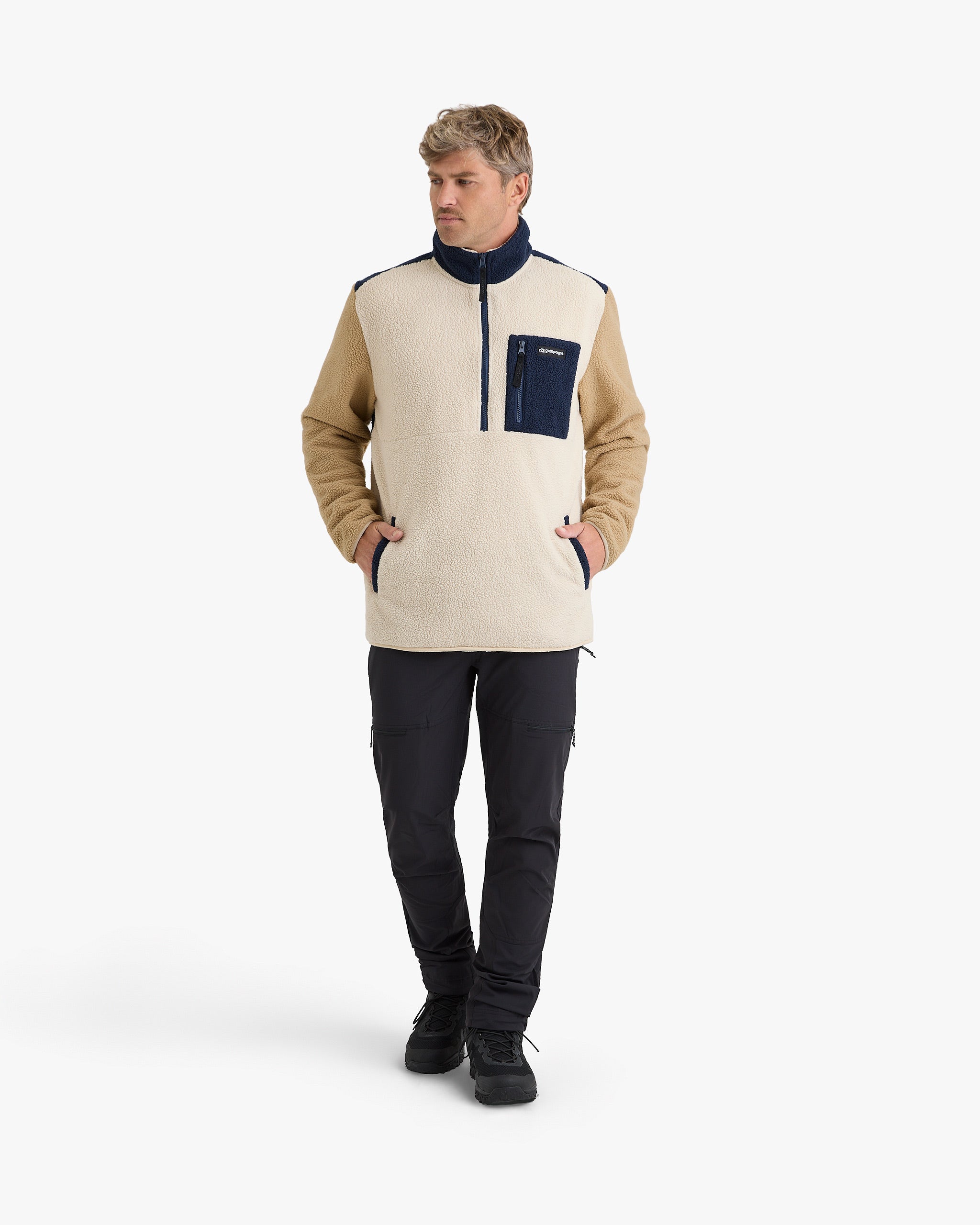 Blusão Fleece Sherpa All Gender - Off White e Cáqui