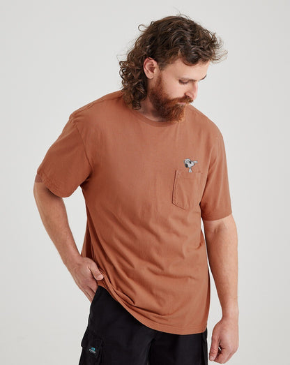 Camiseta Snoopy Hike It - Marrom