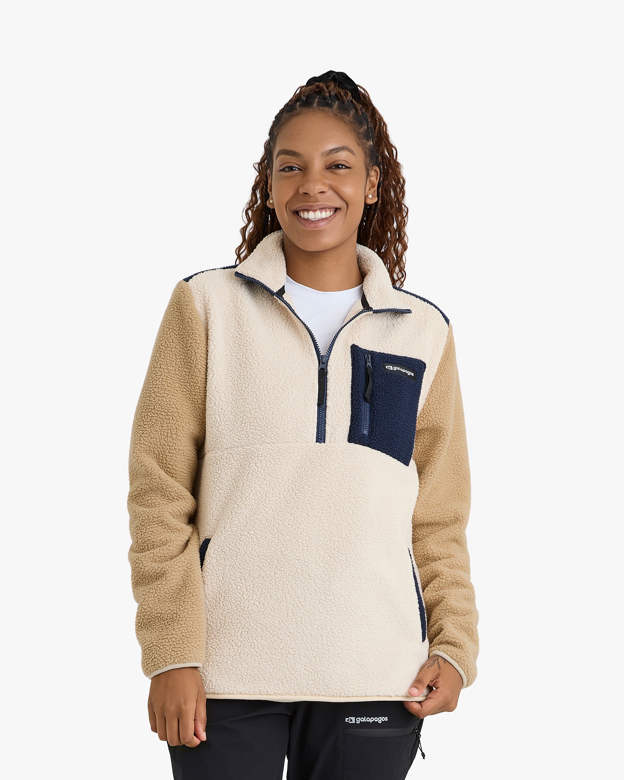 Blusão Fleece Sherpa All Gender - Off White e Cáqui