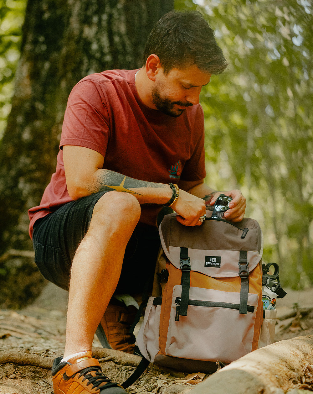 Mochila Pelican 30L - Marrom, Caramelo e Cáqui - Galapagos Outdoor
