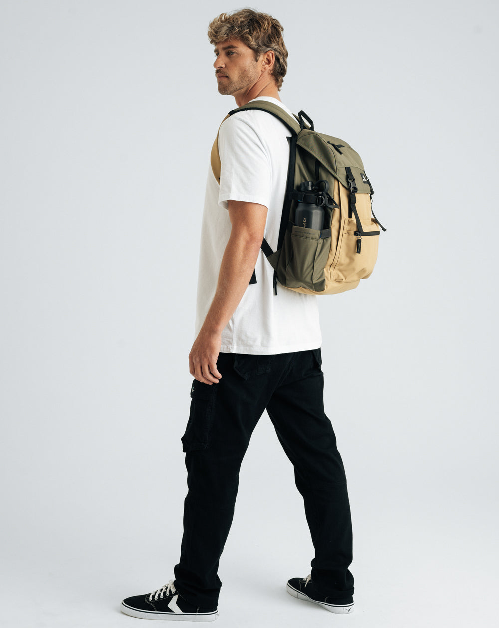 Mochila Pelican 30L - Ocre e Verde Militar - Galapagos Outdoor