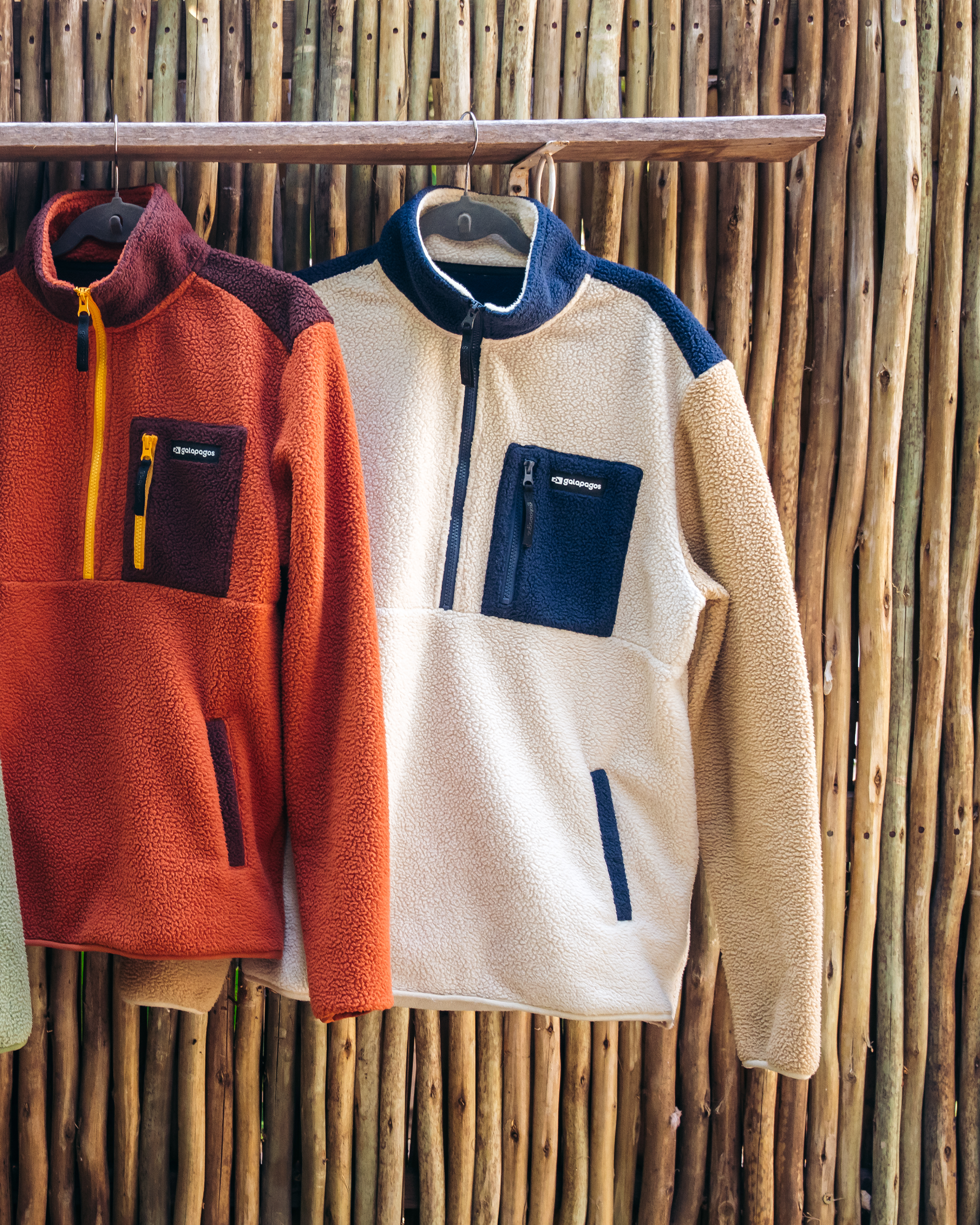 Blusão Fleece Sherpa All Gender - Off White e Cáqui