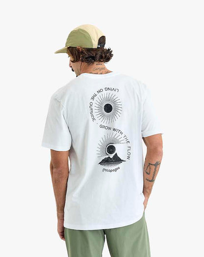 Camiseta Living Outside All Gender - Branca
