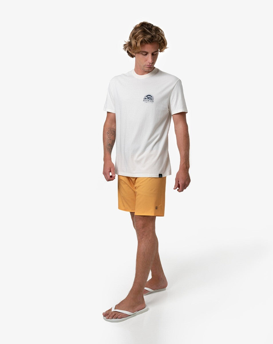 Camiseta All Gender Batur - Off White